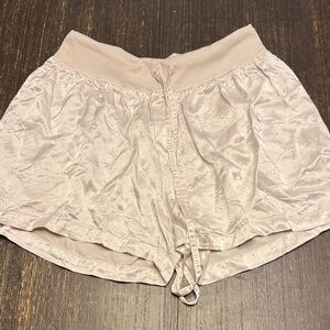 Women's Cream Shorts
